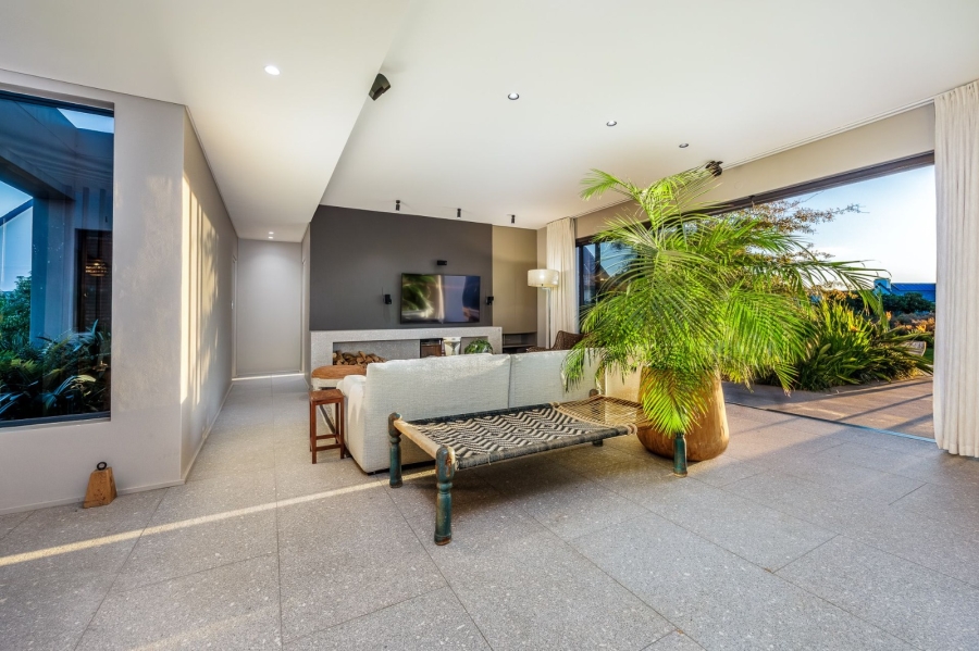 4 Bedroom Property for Sale in Pearl Valley at Val de Vie Western Cape